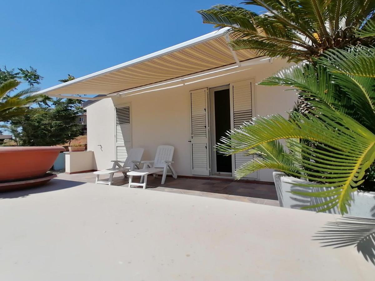 Casa Vacanze Villa Tropia Camastra Exterior photo