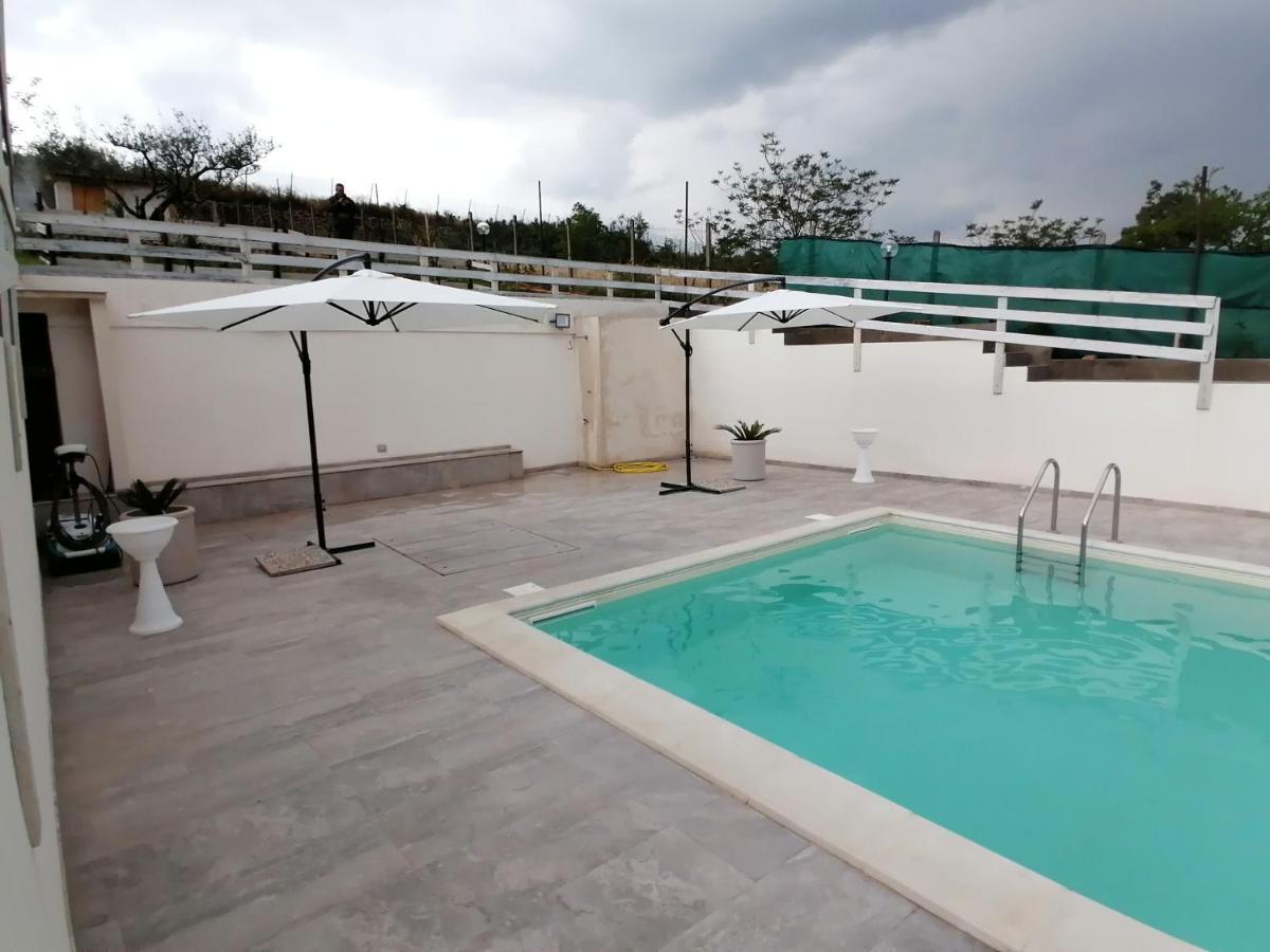 Casa Vacanze Villa Tropia Camastra Exterior photo